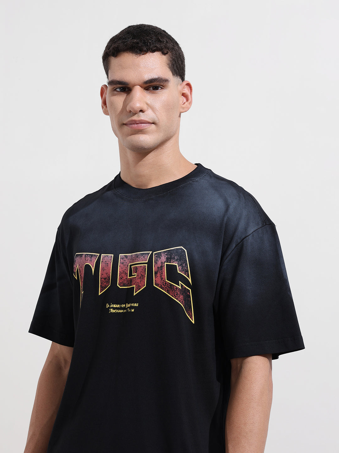 Men's Black Relaxed Fit Graphic Street Wear T-Shirt