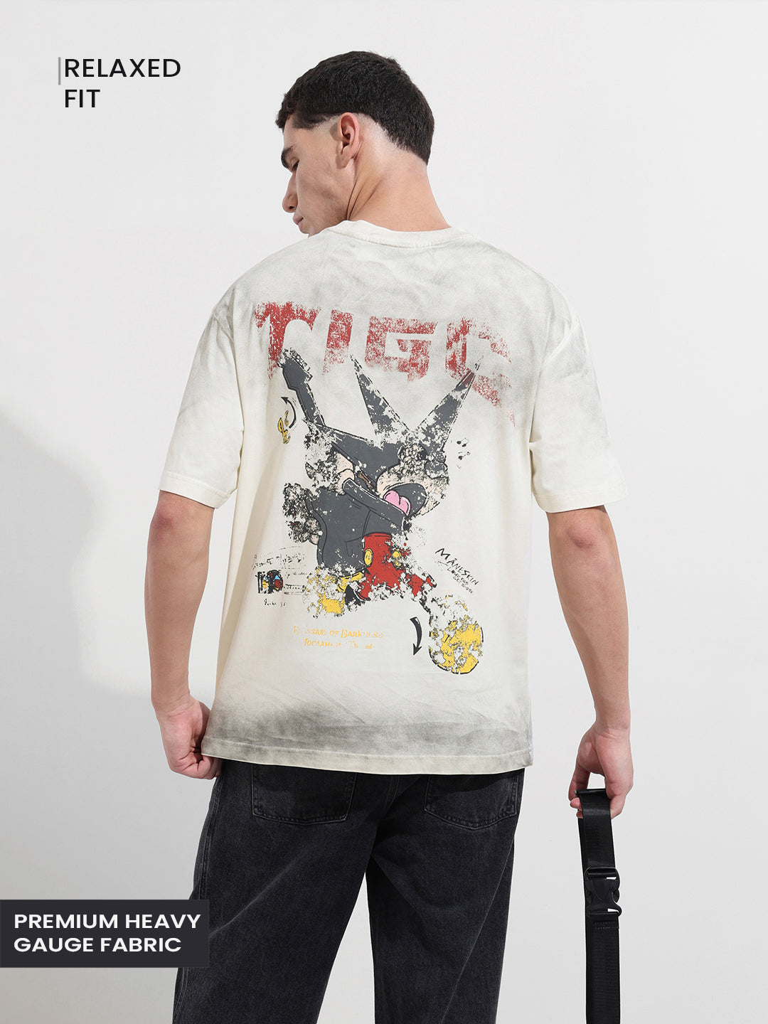 Men's Cream Relaxed Fit Graphic Street Wear T-Shirt