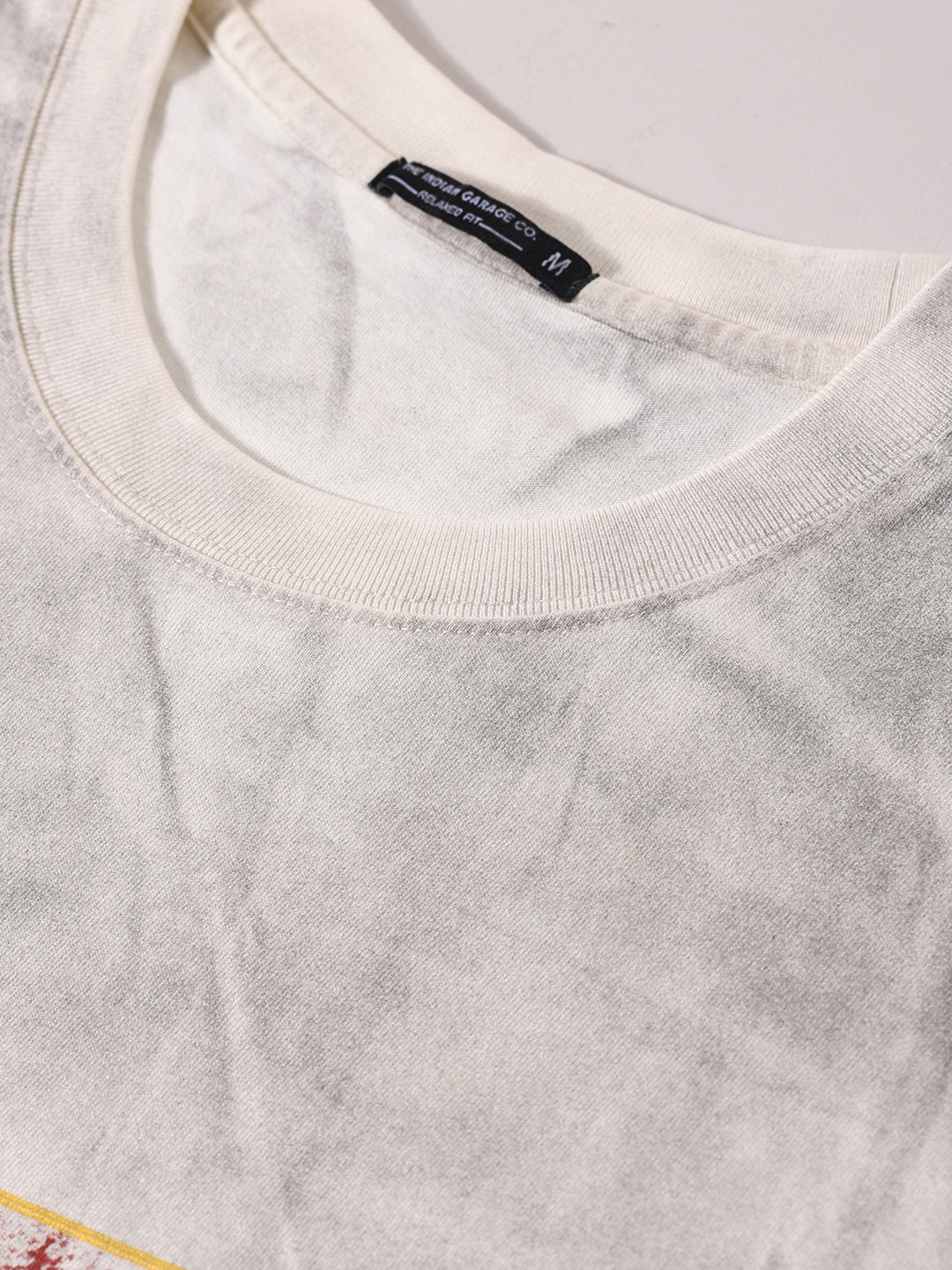 Men's Cream Relaxed Fit Graphic Street Wear T-Shirt