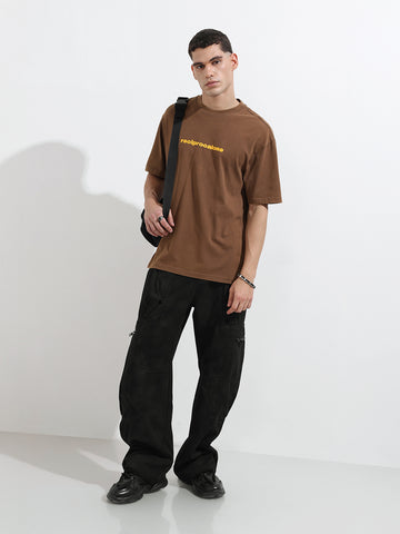 Men's Brown Relaxed Fit Graphic Street Wear T-Shirt