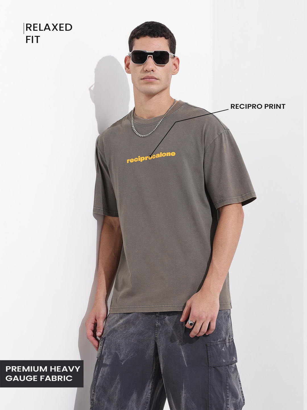 Men's Grey Relaxed Fit Graphic Street Wear T-Shirt