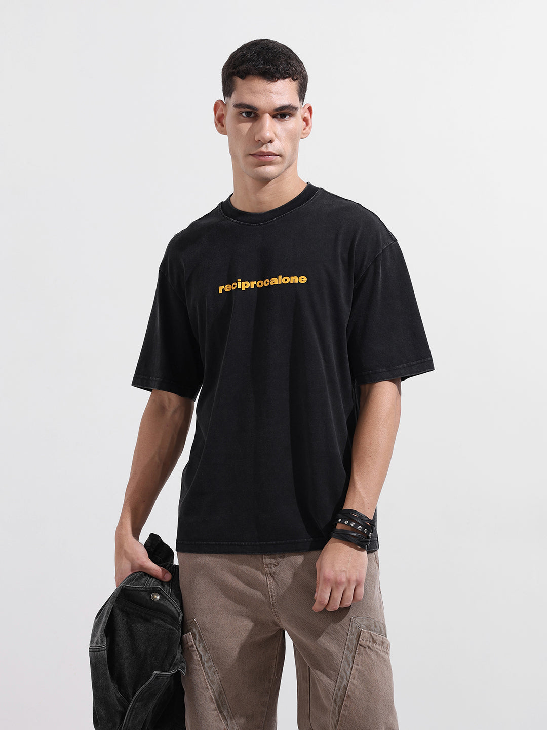 Men's Black Relaxed Fit Graphic Street Wear T-Shirt