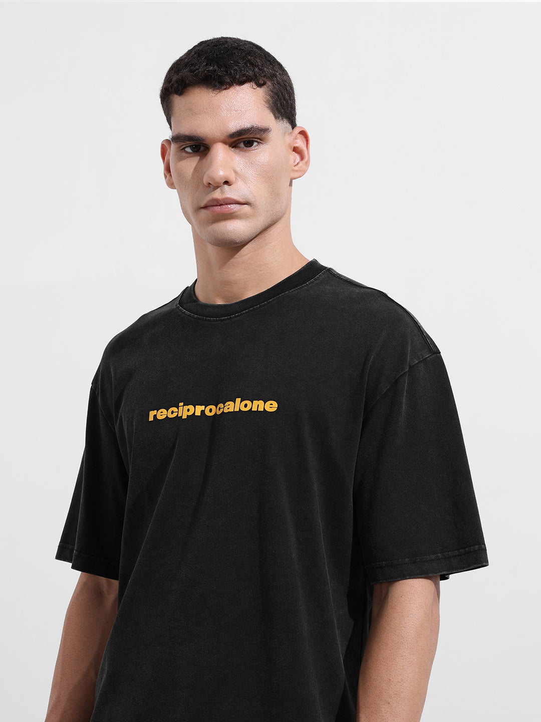 Men's Black Relaxed Fit Graphic Street Wear T-Shirt