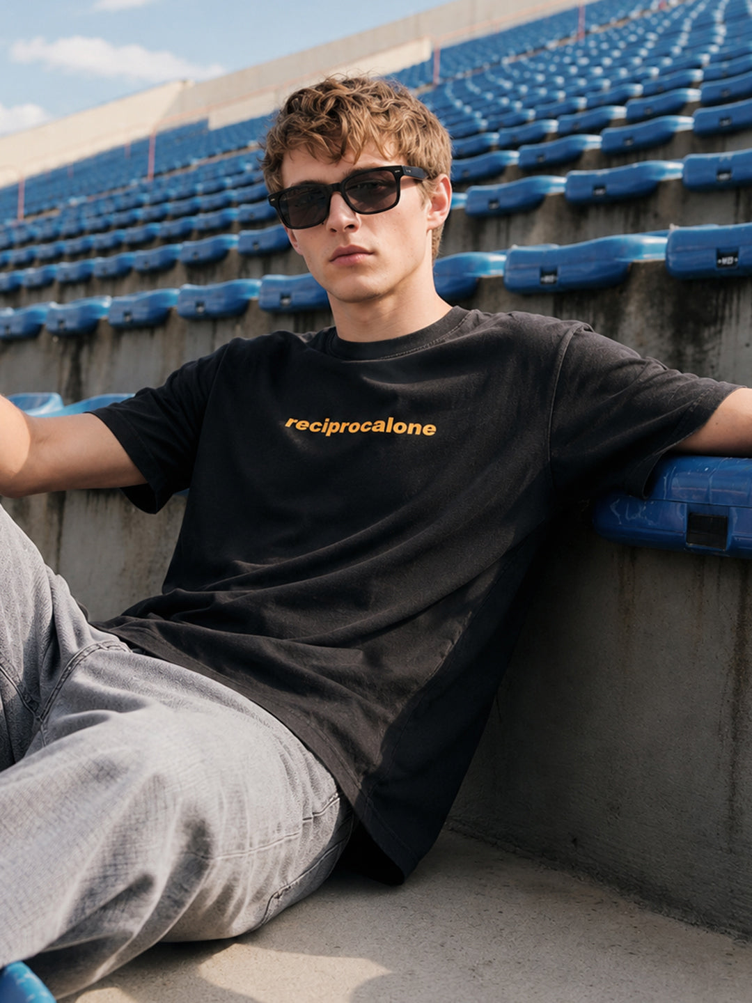 Men's Black Relaxed Fit Graphic Printed 240 GSM Street Wear T-Shirt