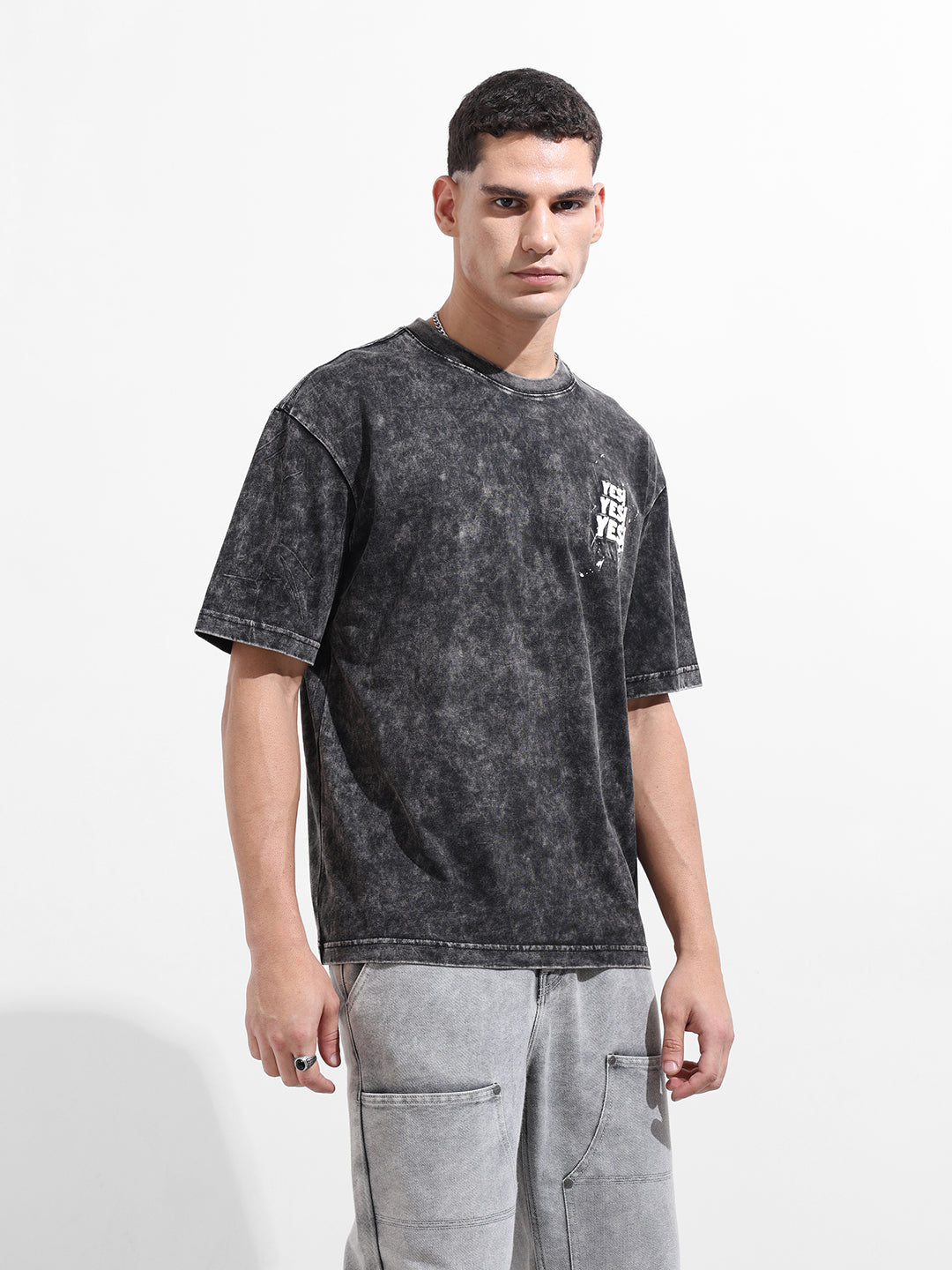 Men's Black Relaxed Fit Graphic Street Wear T-Shirt