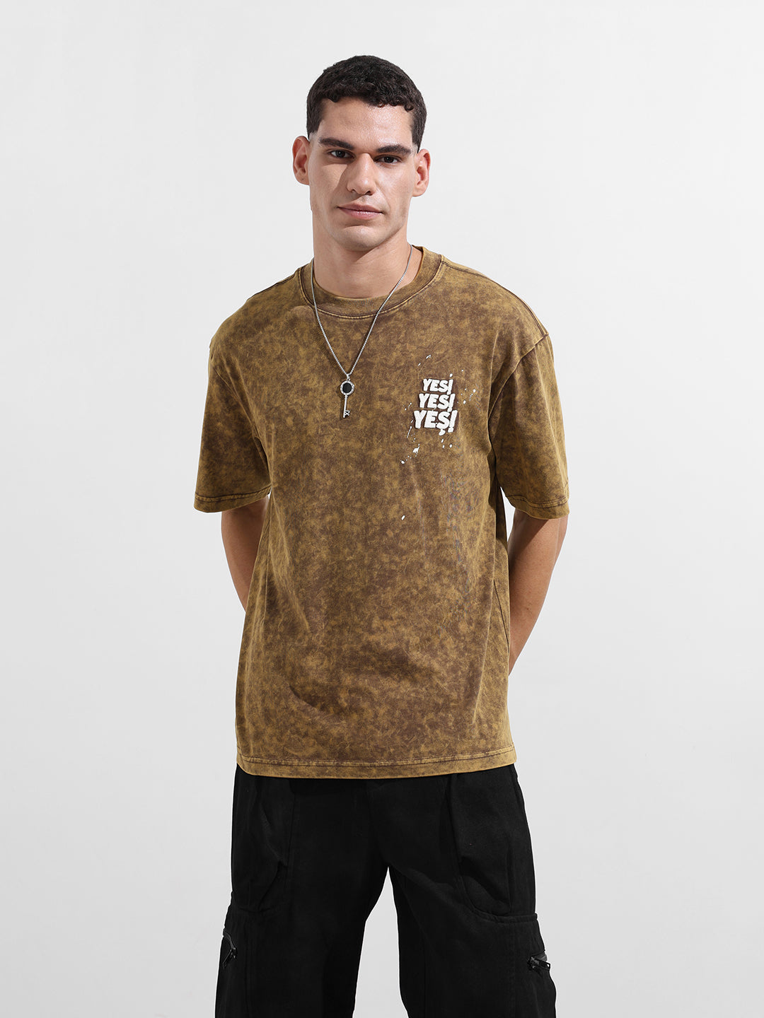 Men's Yellow Relaxed Fit Graphic Street Wear T-Shirt