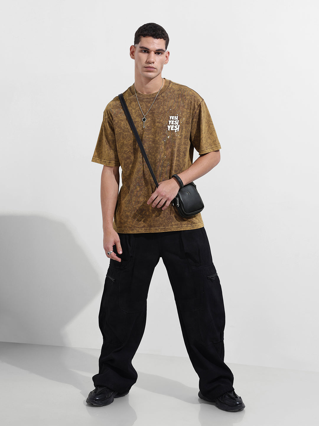 Men's Yellow Relaxed Fit Graphic Street Wear T-Shirt