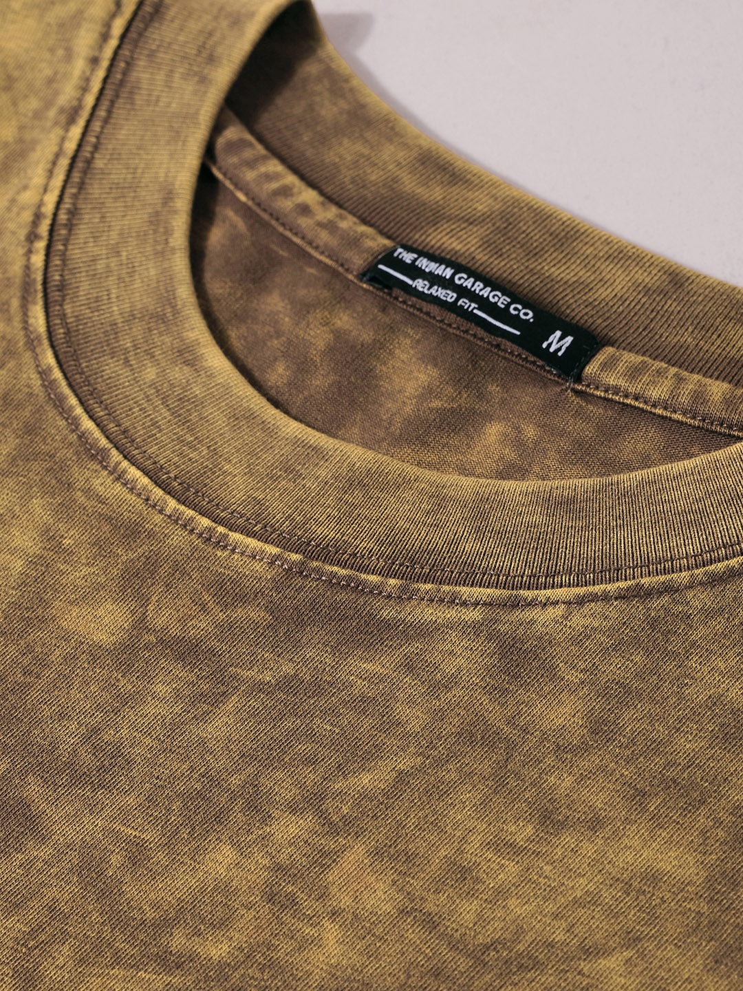 Men's Yellow Relaxed Fit Graphic Street Wear T-Shirt