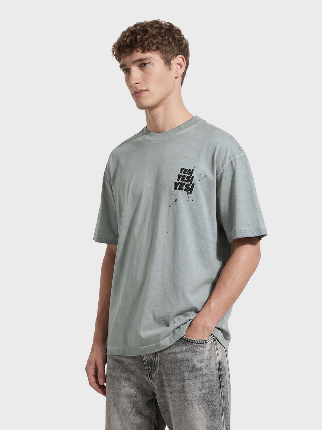 Men's Grey Relaxed Fit Graphic Printed 240 GSM Street Wear T-Shirt