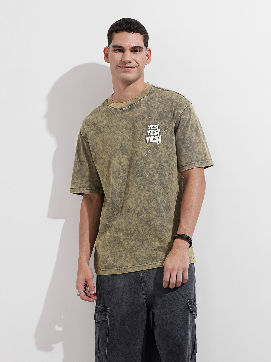 Men's Green Relaxed Fit Graphic Street Wear T-Shirt