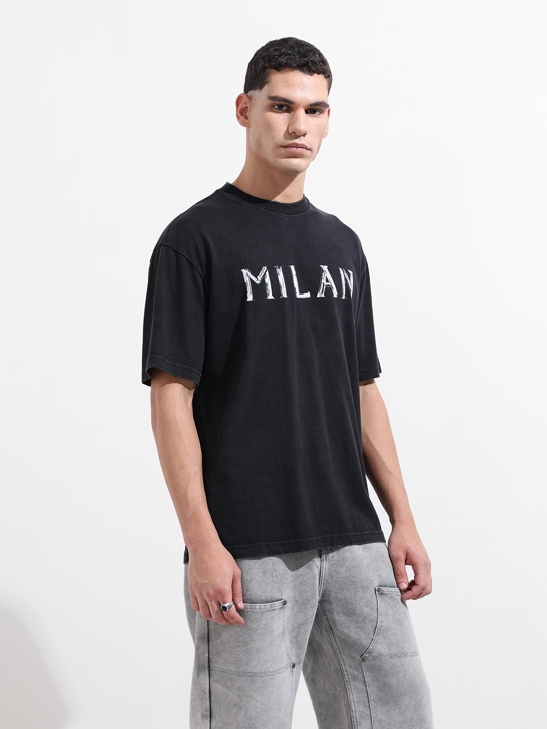 Men's Black Relaxed Fit Graphic Street Wear T-Shirt