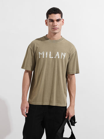 Men's Green Relaxed Fit Graphic Street Wear T-Shirt