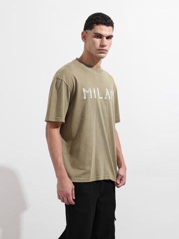 Men's Green Relaxed Fit Graphic Street Wear T-Shirt