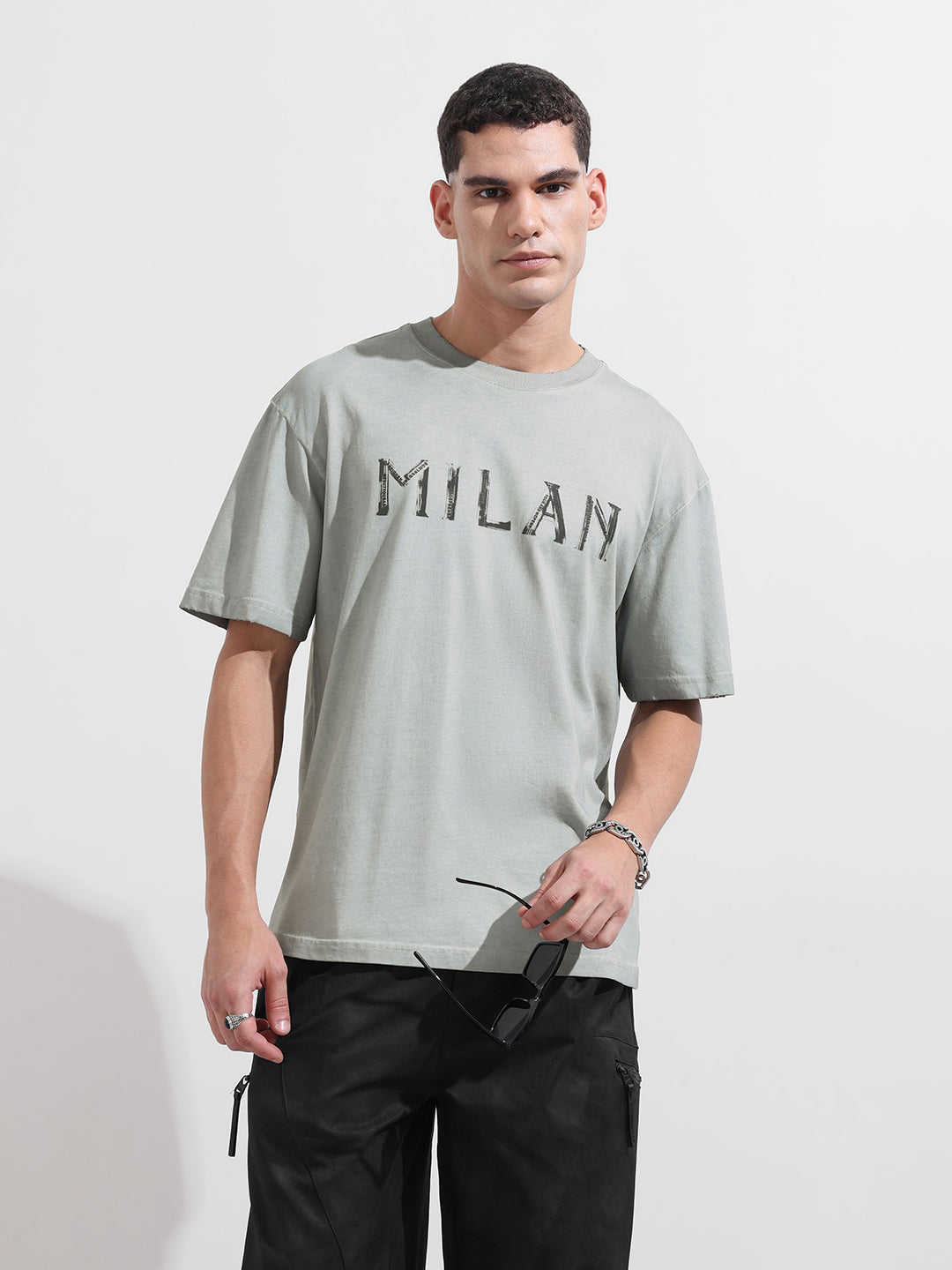 Men's Grey Relaxed Fit Graphic Street Wear T-Shirt