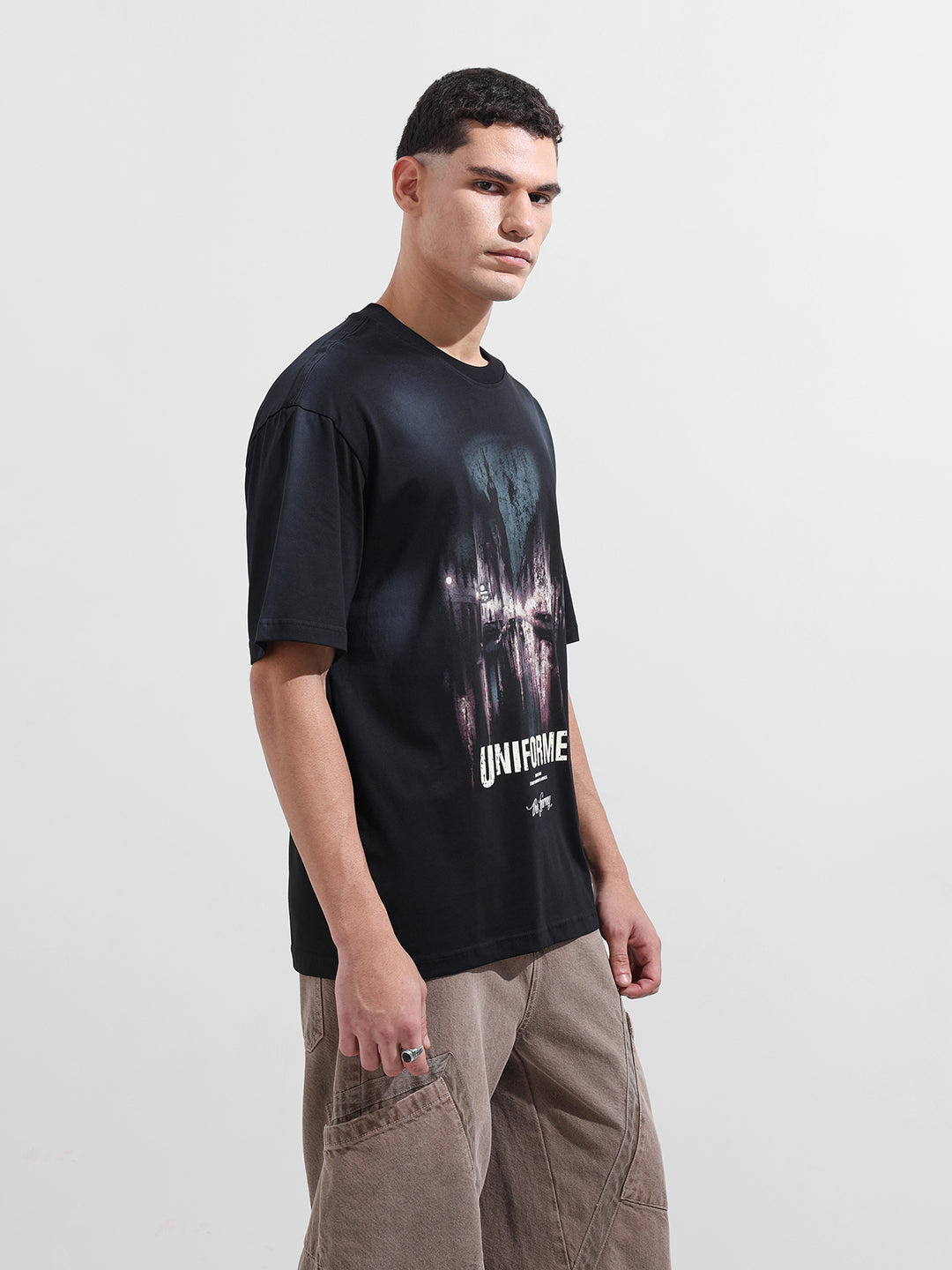 Men's Black Relaxed Fit Graphic Street Wear T-Shirt
