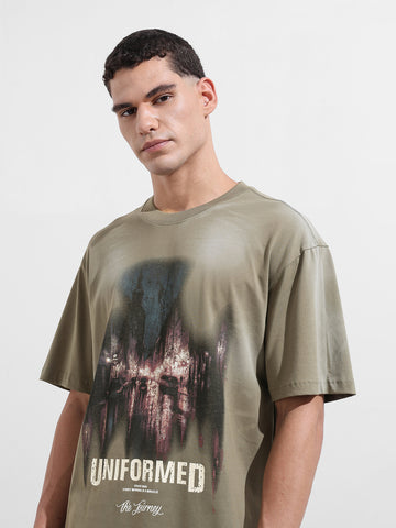 Men's Green Relaxed Fit Graphic Street Wear T-Shirt