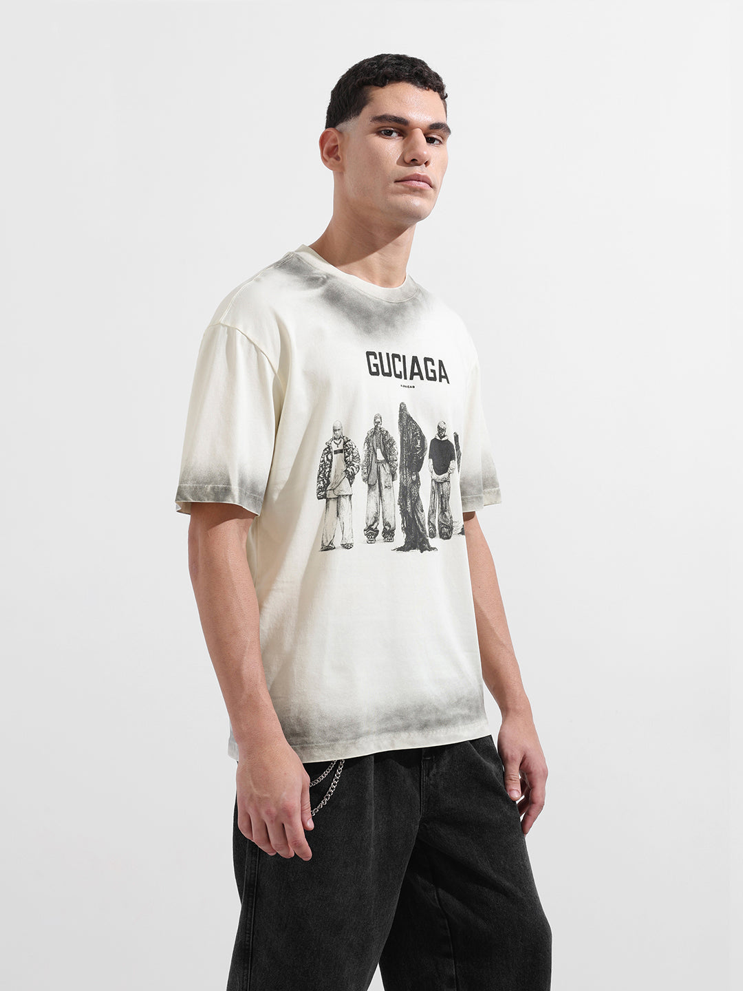 Men's Cream Relaxed Fit Graphic Street Wear T-Shirt