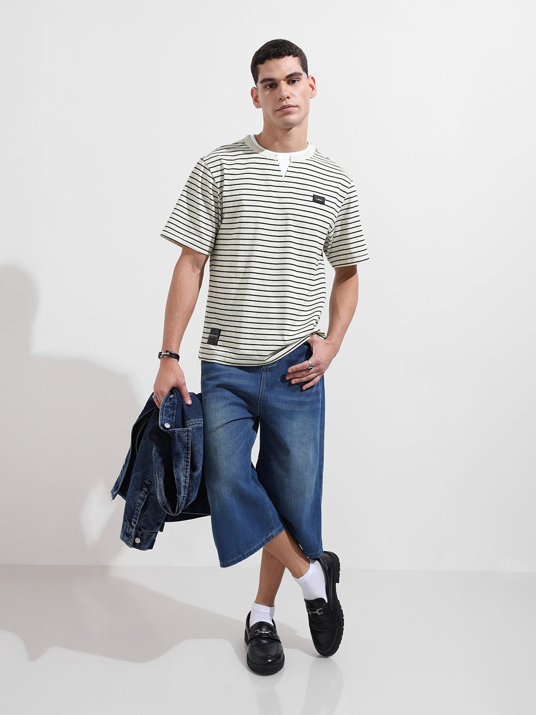 Men's Grey Relaxed Fit Striped Street Wear T-Shirt