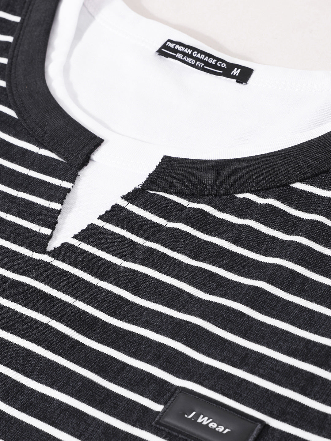 Men's Black Relaxed Fit Striped Street Wear T-Shirt