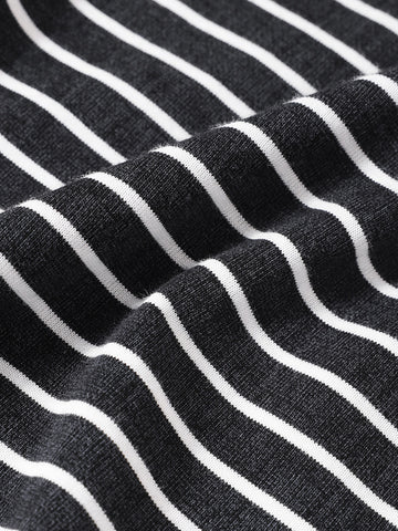 Men's Black Relaxed Fit Striped Street Wear T-Shirt