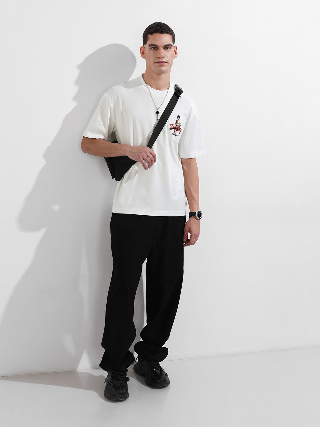 Men's White Relaxed Fit Embroided Street Wear T-Shirt
