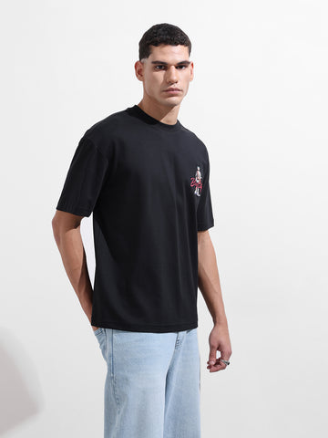 Men's Black Relaxed Fit Embroided Street Wear T-Shirt