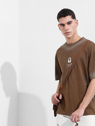 Men's Brown Relaxed Fit Graphic Street Wear T-Shirt