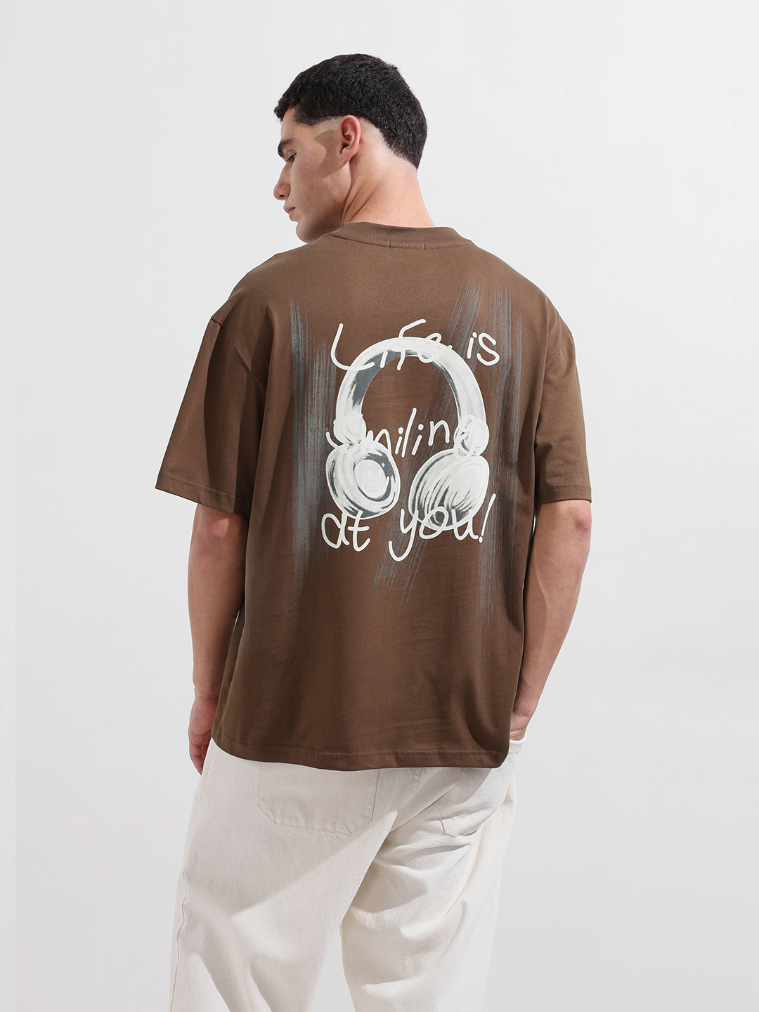 Men's Brown Relaxed Fit Graphic Street Wear T-Shirt