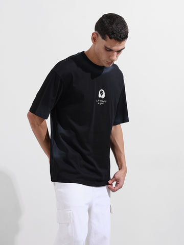Men's Black Relaxed Fit Graphic Street Wear T-Shirt