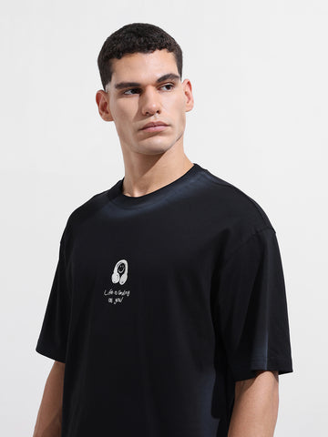 Men's Black Relaxed Fit Graphic Street Wear T-Shirt