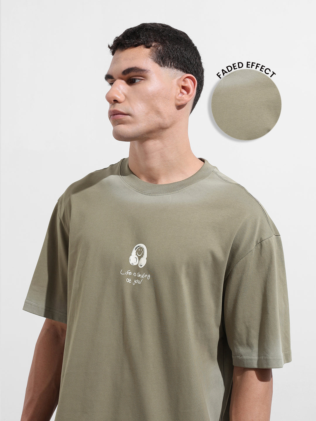 Men's Green Relaxed Fit Graphic Street Wear T-Shirt