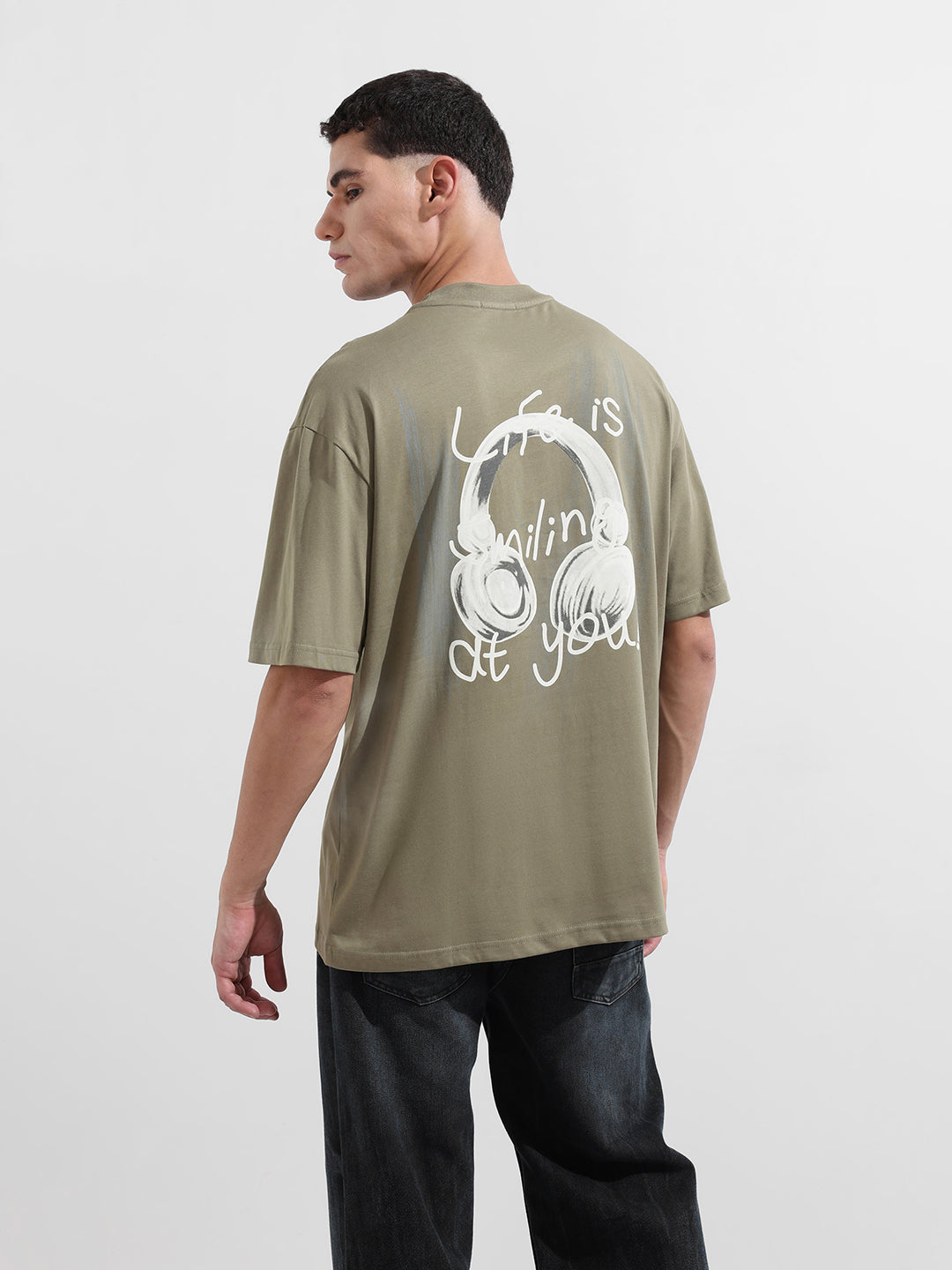 Men's Green Relaxed Fit Graphic Street Wear T-Shirt