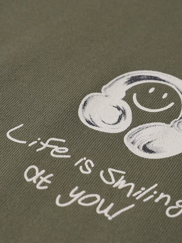 Men's Green Relaxed Fit Graphic Street Wear T-Shirt