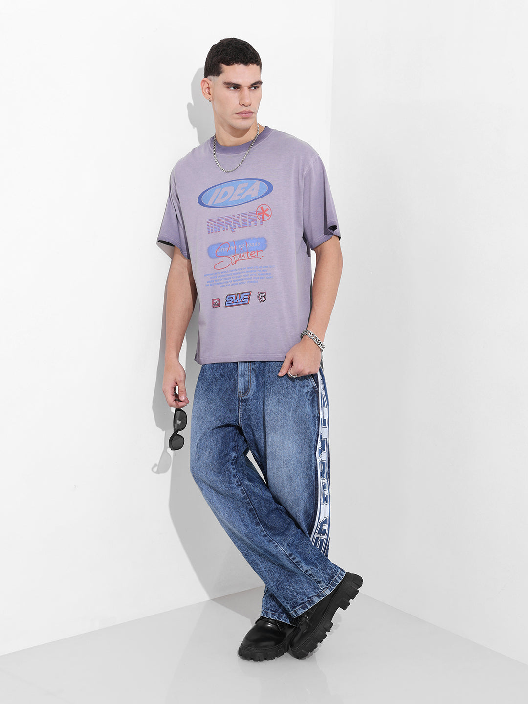 Men's Purple Relaxed Fit Graphic Street Wear T-Shirt