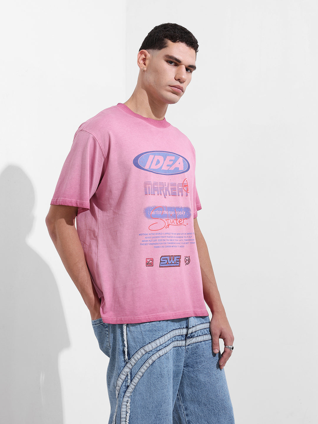 Men's Pink Relaxed Fit Graphic Street Wear T-Shirt