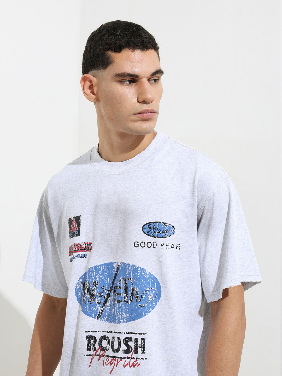 Men's Grey Relaxed Fit Graphic Street Wear T-Shirt