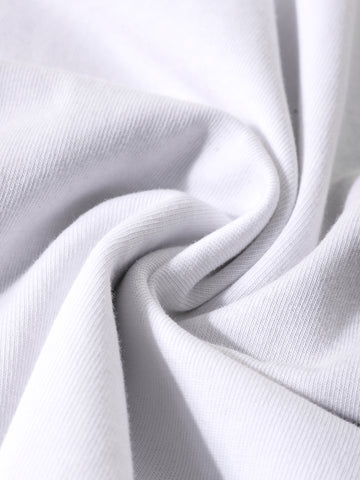Men's White Relaxed Fit Graphic Street Wear T-Shirt