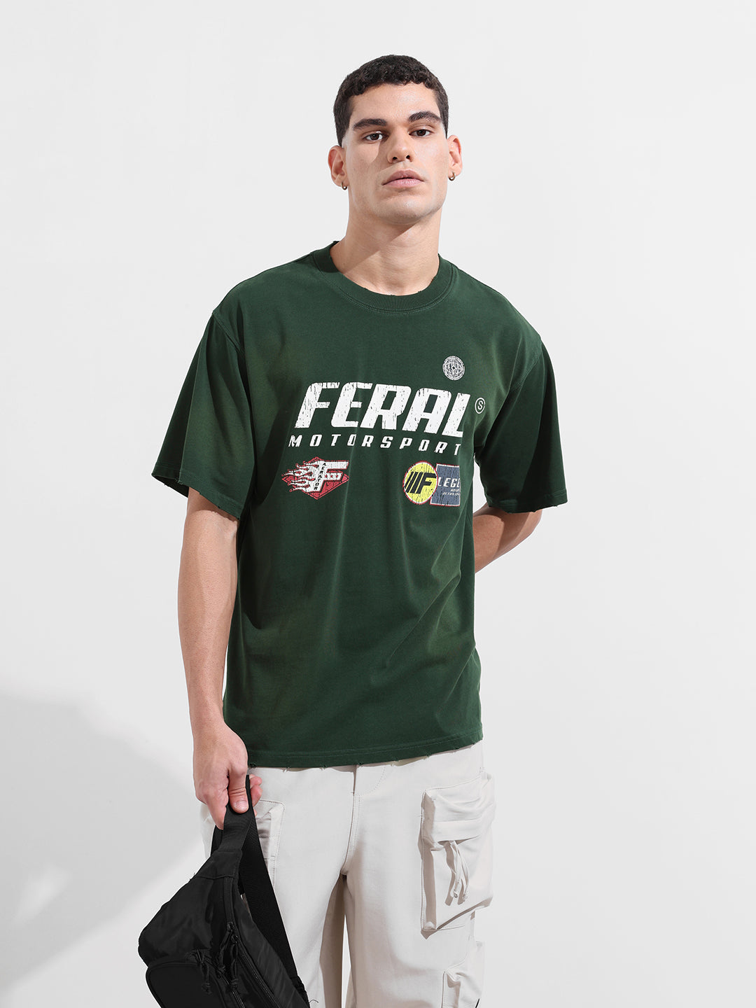 Men's Green Relaxed Fit Graphic Street Wear T-Shirt