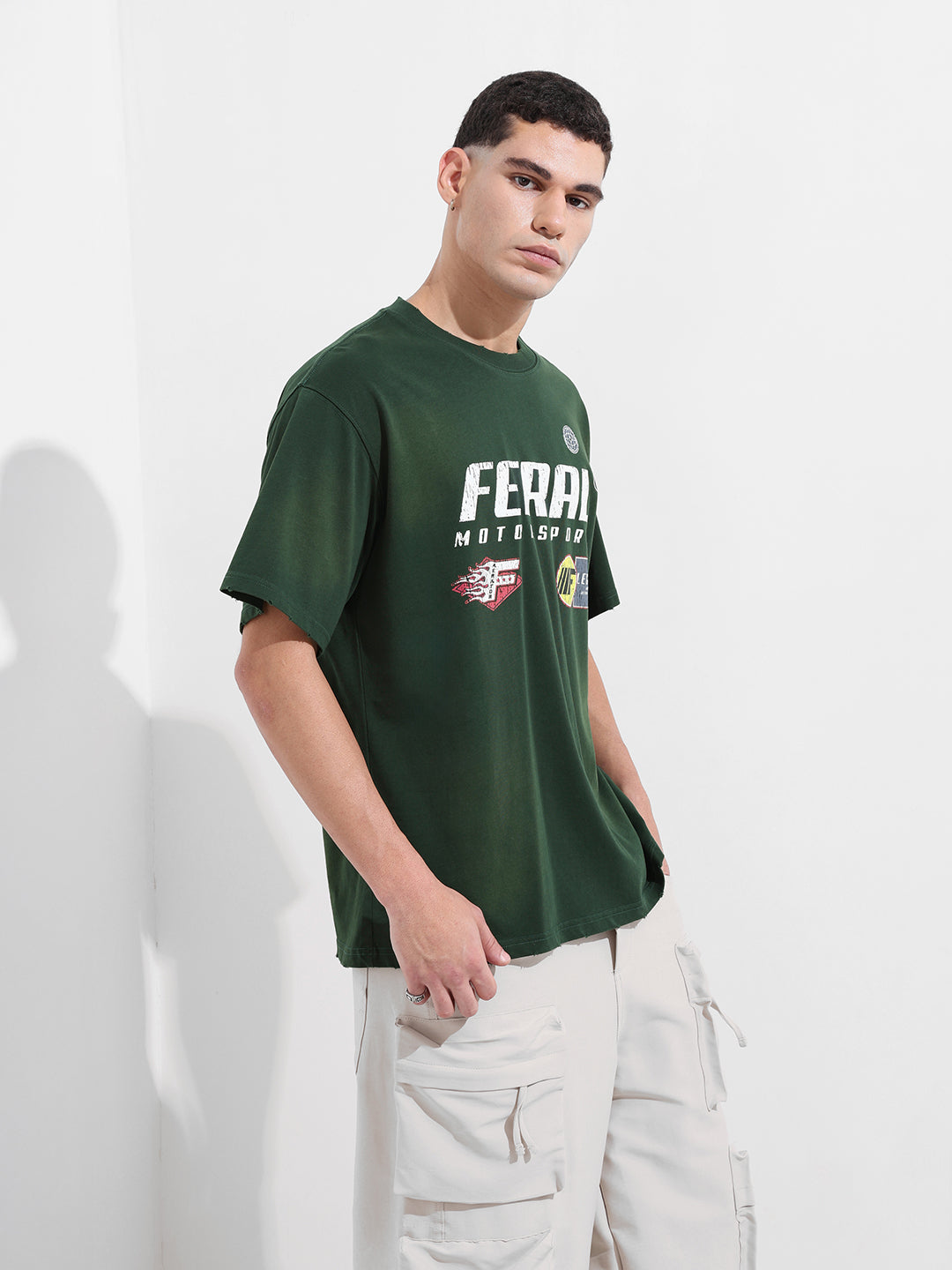 Men's Green Relaxed Fit Graphic Street Wear T-Shirt