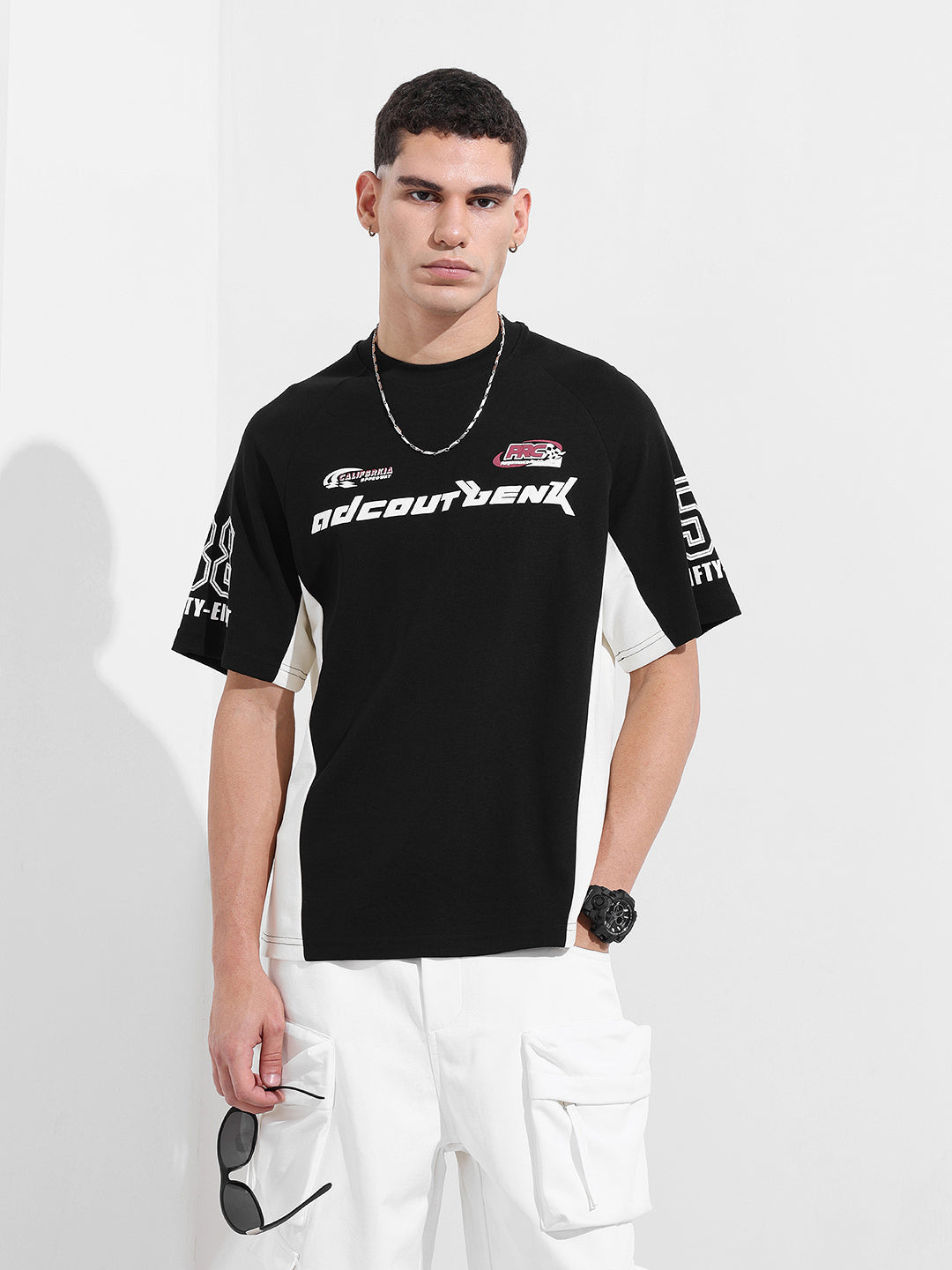 Men's Black Relaxed Fit Graphic Street Wear T-Shirt