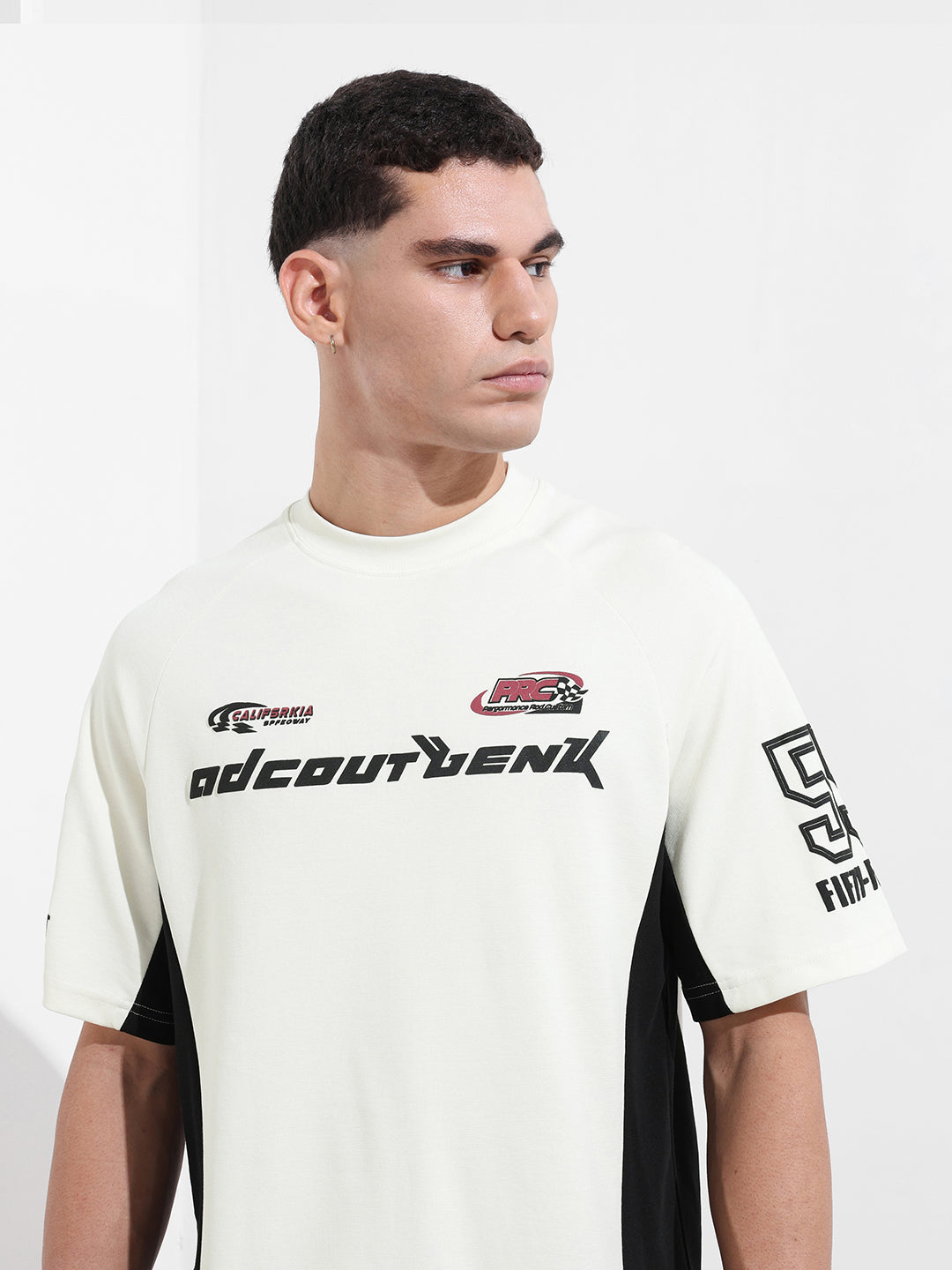 Men's Cream Relaxed Fit Graphic Street Wear T-Shirt