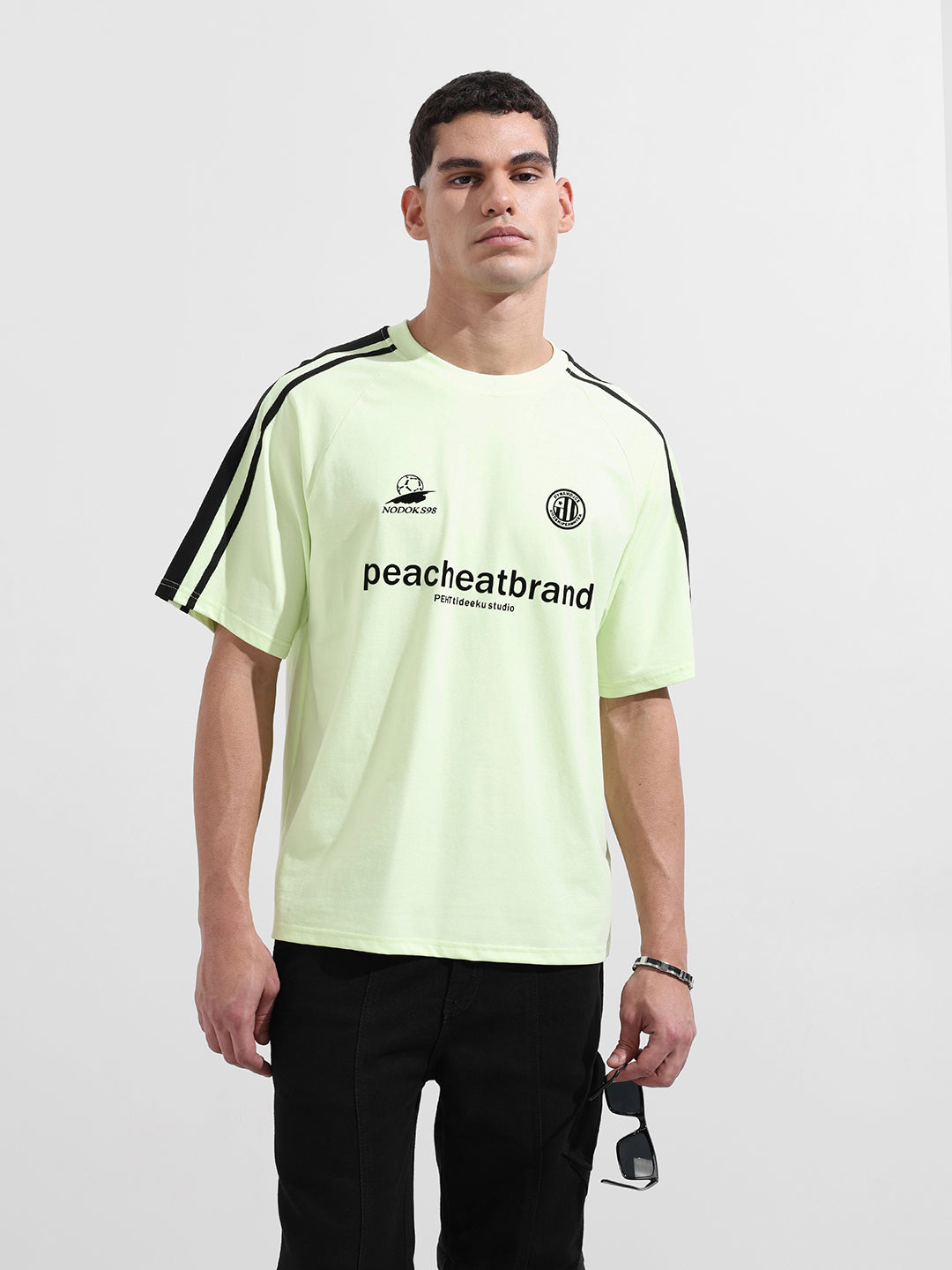 Men's Green Relaxed Fit Graphic Street Wear T-Shirt