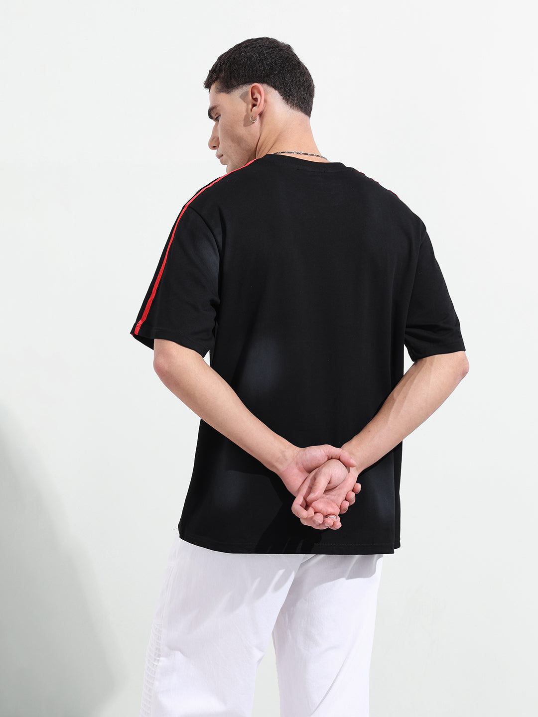 Men's Black Relaxed Fit Graphic Street Wear T-Shirt