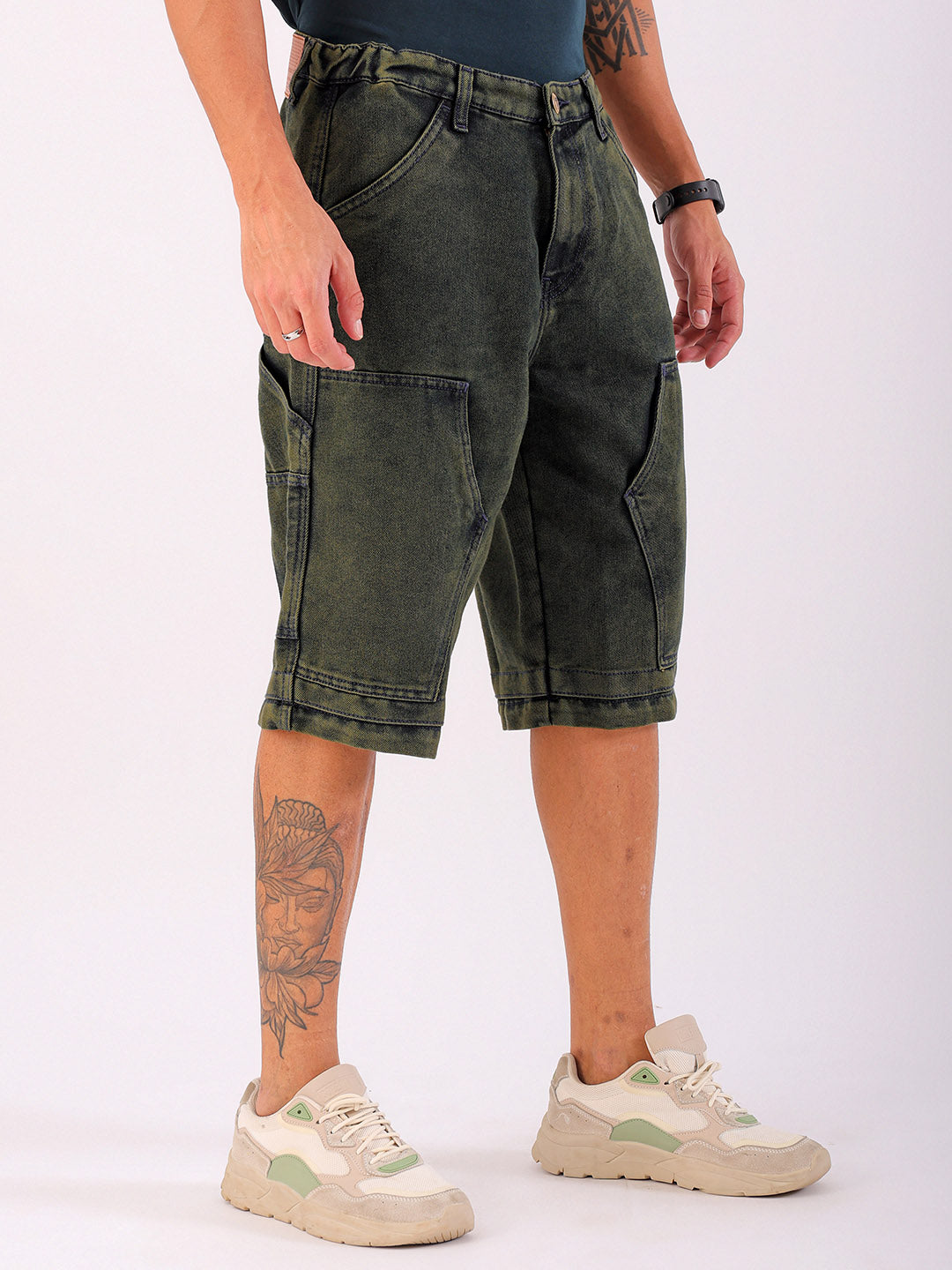 Shop Men's Solid Relaxed Fit Utility Denim Shorts Online.