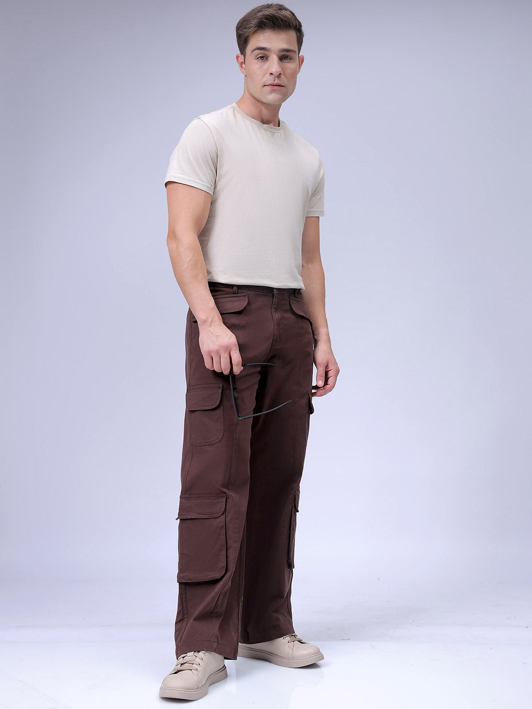 Men's Brown Relaxed Fit Solid Casual Cargo