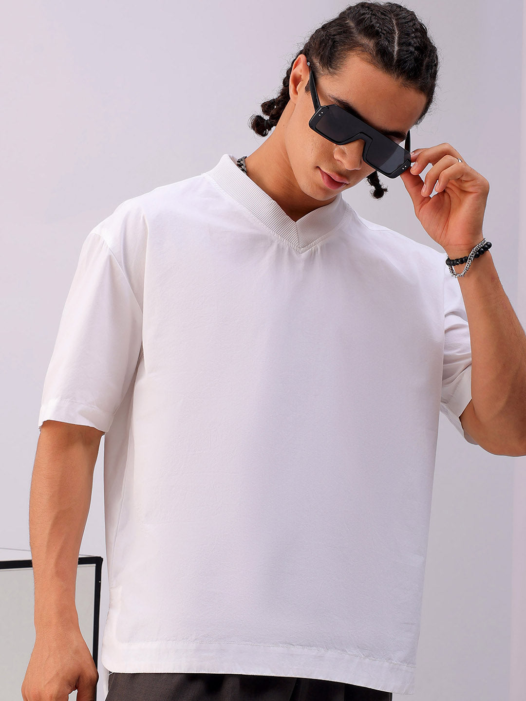 Shop Men's Solid Boxy Fit Shirt Online.