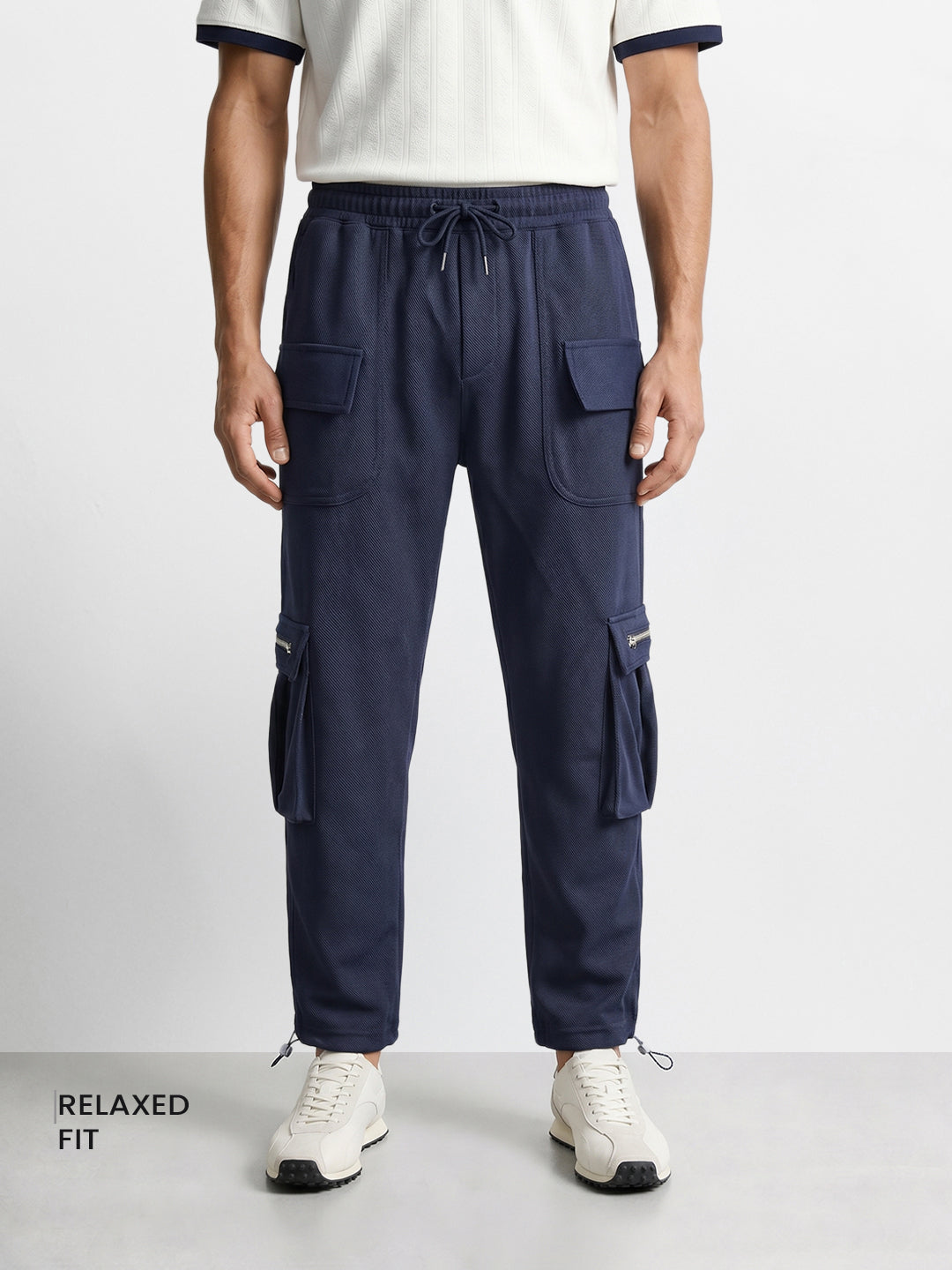 Men's Navy Blue Relaxed Fit Solid Street Wear Joggers