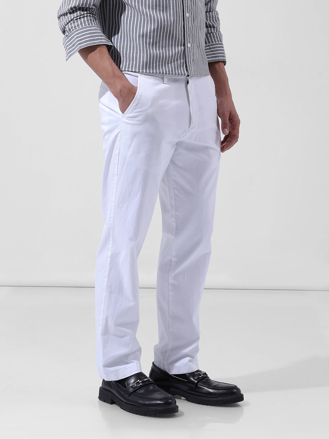 Men's White Regular Fit Casual Chinos