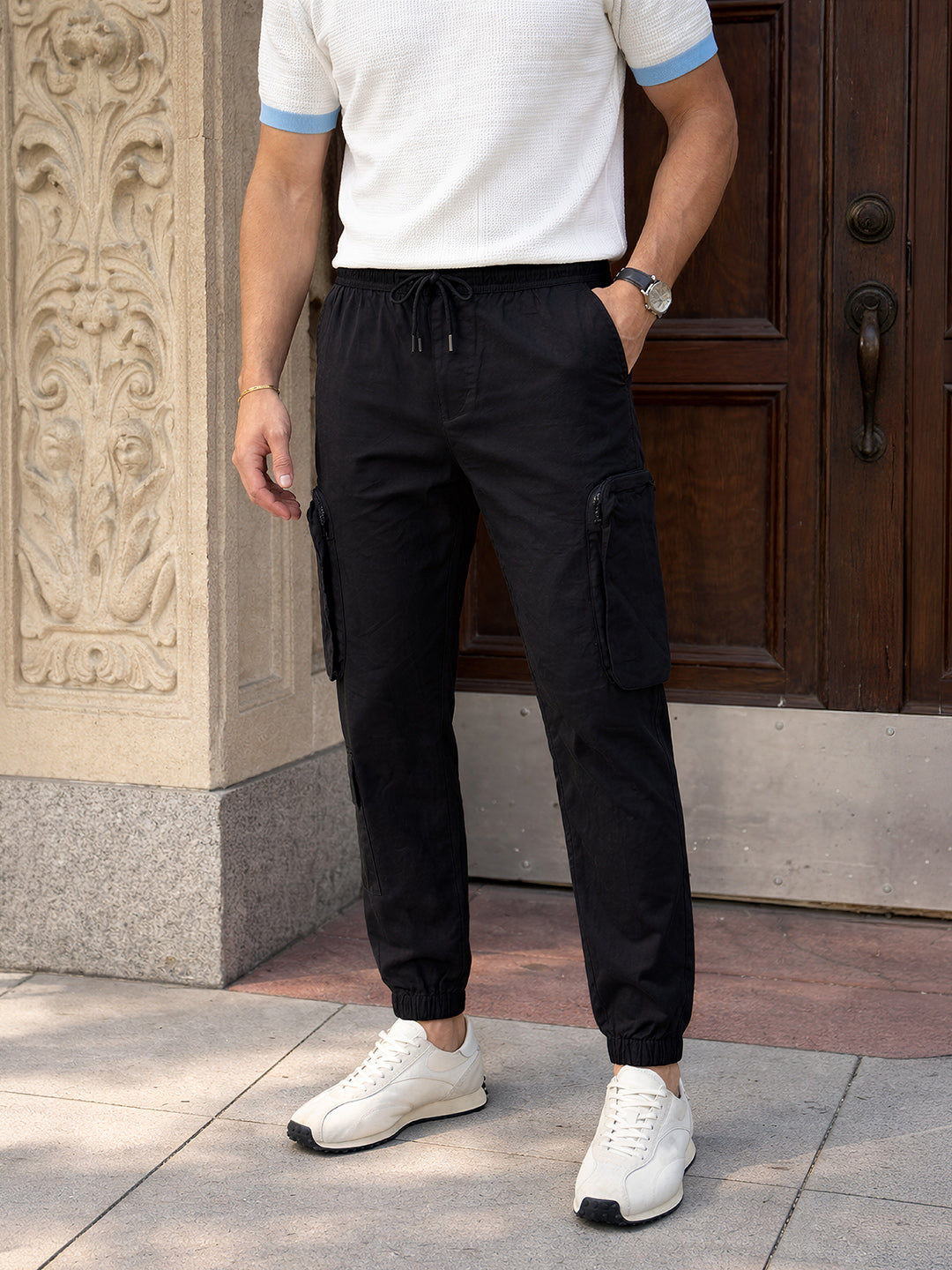 Men's Black Relaxed Fit Solid Utility Cargo