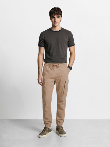 Men's Khaki Regular Fit Solid Utility Cargo